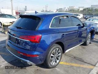 2023 Audi Q5 S line Premium with VIN WA1GAAFY4P2106846, listed as a IAAI auction lot 40960501 with 17,830 mi miles. Bid and sale history available at carsss.com. Image 4.