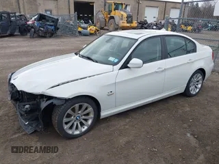 2011 BMW 3 Series 328i xDrive with VIN WBAPK5C55BF122623, listed as a IAAI auction lot 41868600 with 105,948 mi miles. Bid and sale history available at carsss.com. Image 2.