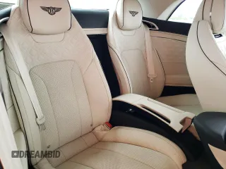 2023 Bentley Continental GT GT V8 z VIN SCBDG4ZGXPC005755, wystawiony jako Copart lot #62562783 z przebiegiem 459 mil mil oraz . Historia ofert i sprzedaży dostępna na DreamBid. Obrazek 10.