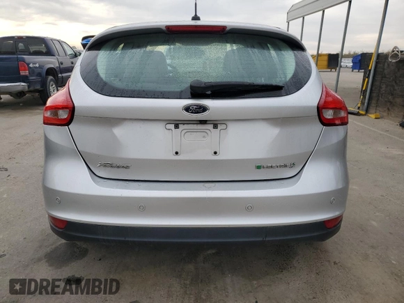 2015 Ford Focus Electric с VIN 1FADP3R4XFL317737, выставлен на аукционе Copart как лот 84839504 с пробегом 71 692 миль миль и Чистый • Clean title. История ставок и продаж доступна на DreamBid. Изображение 6.