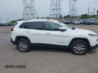 2017 Jeep Cherokee Limited with VIN 1C4PJMDB1HW622467, listed as a IAAI auction lot 42352566 with 138,791 mi miles and . Bid and sale history available at DreamBid. Image 14.