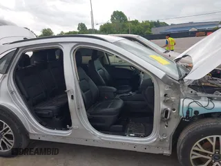 2020 Ford Escape SEL с VIN 1FMCU0H61LUA30367, выставлен на аукционе IAAI как лот 42604805 с пробегом 28 502 миль миль и . История ставок и продаж доступна на DreamBid. Изображение 14.