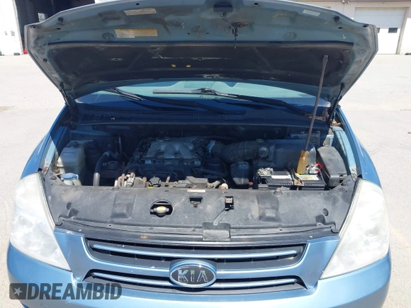 2007 Kia Sedona EX with VIN KNDMB233276158120, listed as a IAAI auction lot 42157778 with 222,920 mi miles. Bid and sale history available at carsss.com. Image 10.