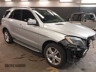 2014 Mercedes-Benz M ML 350 with VIN 4JGDA5HB1EA312780, listed as a IAAI auction lot 41841481 with 183,196 mi miles. Bid and sale history available at carsss.com. Image 1.