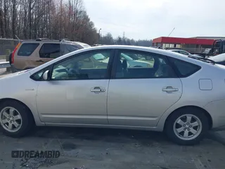2008 Toyota Prius with VIN JTDKB20U983411778, listed as a IAAI auction lot 41685366 with 351,156 mi miles. Bid and sale history available at carsss.com. Image 15.