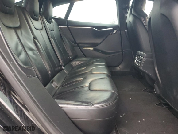 2015 Tesla Model S 85D with VIN 5YJSA1H2XFF085800, listed as a Copart auction lot 44189605 with 177226 miles and Salvage Title. Bid and sale history available at carsss.com. Image 10.