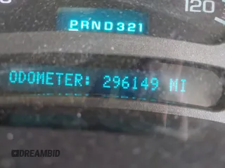 2004 GMC Yukon Denali z VIN 1GKEK63U84J148225, wystawiony jako IAAI lot #42218451 z przebiegiem 296 149 mil mil oraz . Historia ofert i sprzedaży dostępna na DreamBid. Obrazek 15.