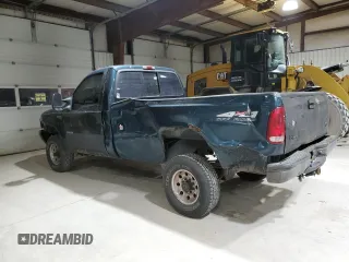 1999 Ford Super Duty F-250 XL with VIN 1FTNF21L9XEA36436, listed as a Copart auction lot 80172084 with 332,835 mi miles and Salvage Title. Bid and sale history available at carsss.com. Image 2.