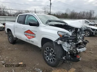 2024 Chevrolet Colorado 4WD Z71 with VIN 1GCPTDEK1R1108755, listed as a Copart auction lot 87510915 with 11,769 mi miles and Salvage Title. Bid and sale history available at carsss.com. Image 4.