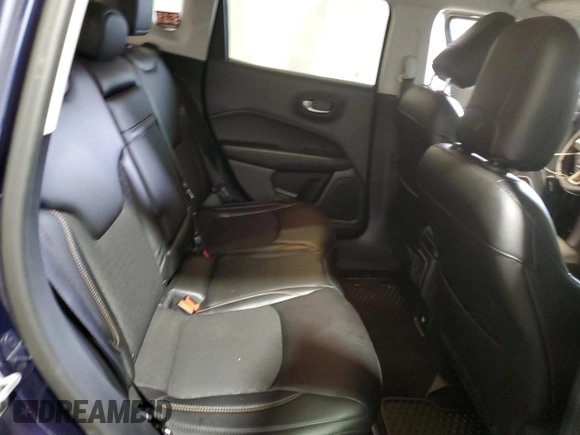 2018 Jeep Compass Latitude с VIN 3C4NJDBB1JT239392, выставлен на аукционе Copart как лот 63957405 с пробегом 113 021 миль миль и Списание • Salvage title. История ставок и продаж доступна на DreamBid. Изображение 11.
