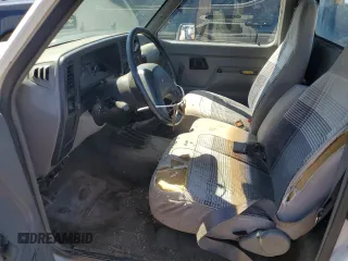 1992 Ford Ranger with VIN 1FTCR10U5NUB96822, listed as a Copart auction lot 68166124 with 43,121 mi miles and Clean Title. Bid and sale history available at carsss.com. Image 7.