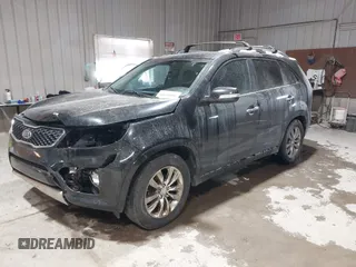 2012 Kia Sorento SX with VIN 5XYKW4A2XCG209369, listed as a IAAI auction lot 41693091 with 195,249 mi miles. Bid and sale history available at carsss.com. Image 17.