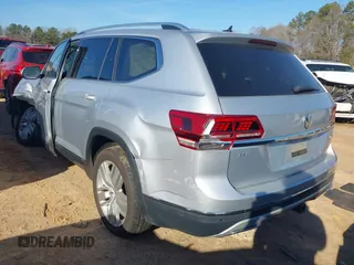 2018 Volkswagen Atlas SEL Premium с VIN 1V2NR2CA9JC503746, выставлен на аукционе IAAI как лот 41497254 с пробегом 125 162 миль миль и . История ставок и продаж доступна на DreamBid. Изображение 3.