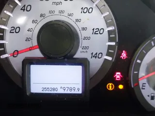 2013 Honda Pilot Touring with VIN 5FNYF3H95DB031130, listed as a IAAI auction lot 42669792 with 255,280 mi miles and . Bid and sale history available at DreamBid. Image 7.