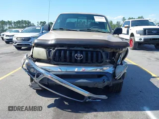 2001 Toyota Tacoma z VIN 5TEWN72N61Z746662, wystawiony jako IAAI lot #42325016 z przebiegiem 194 459 mil mil oraz . Historia ofert i sprzedaży dostępna na DreamBid. Obrazek 6.
