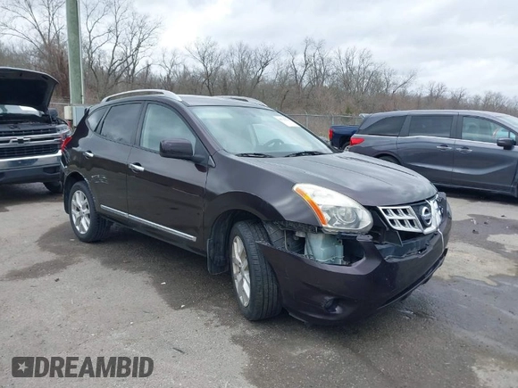 2011 Nissan Rogue SV with VIN JN8AS5MT8BW158557, listed as a IAAI auction lot 41712719 with 140,468 mi miles. Bid and sale history available at carsss.com. Image 1.