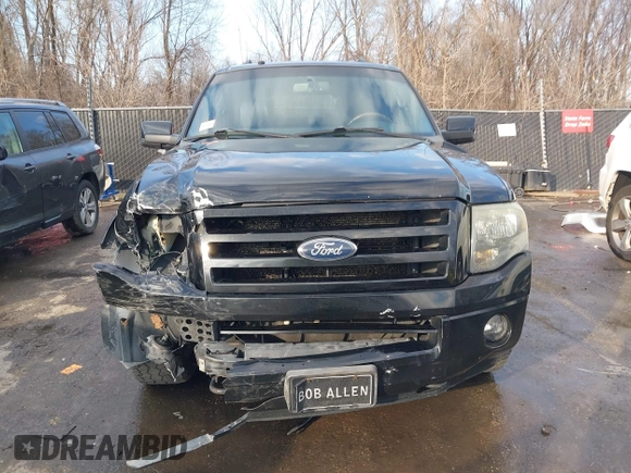 2008 Ford Expedition EL Limited with VIN 1FMFK20518LA68521, listed as a IAAI auction lot 41237658 with 381,557 mi miles. Bid and sale history available at carsss.com. Image 13.