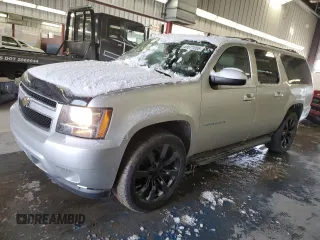 2010 Chevrolet Suburban LT with VIN 1GNUKJE34AR255792, listed as a Copart auction lot 44671055 with 147,366 mi miles and Clean Title. Bid and sale history available at carsss.com. Image 1.