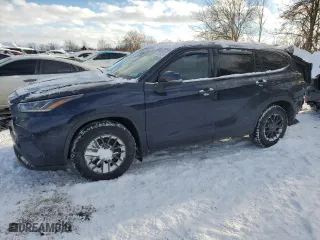 2022 Toyota Highlander Platinum with VIN 5TDFZRBH6NS202840, listed as a Copart auction lot 46228255 with 85,433 mi miles and Salvage Title. Bid and sale history available at carsss.com. Image 1.