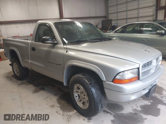 2001 Dodge Dakota with VIN 1B7GG26X21S118759, listed as a IAAI auction lot 41943297 with 156,372 mi miles and . Bid and sale history available at carsss.com. Image 1.