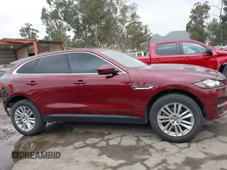 2017 Jaguar F-Pace 35t Prestige с VIN SADCK2BV3HA078231, выставлен на аукционе IAAI как лот 42101243 с пробегом 128 533 миль миль и . История ставок и продаж доступна на DreamBid. Изображение 14.