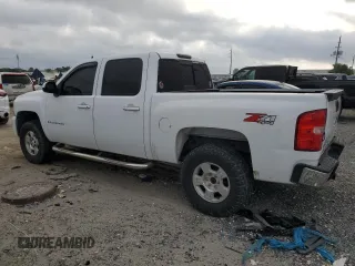 2007 Chevrolet Silverado 1500 LTZ with VIN 2GCEK13M971550199, listed as a Copart auction lot 54595125 with 191,771 mi miles and Salvage Title. Bid and sale history available at carsss.com. Image 2.