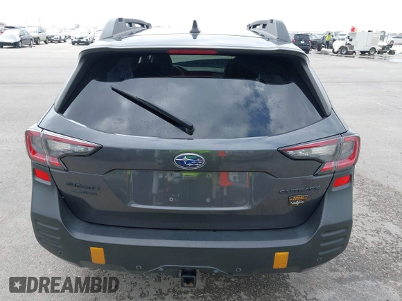 2022 Subaru Outback Wilderness z VIN 4S4BTGUD7N3216208, wystawiony jako IAAI lot #41918716 z przebiegiem 47 690 mil mil oraz . Historia ofert i sprzedaży dostępna na DreamBid. Obrazek 17.