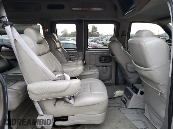 2004 GMC Savana Cargo Van YF7 Upfitter with VIN 1GDFG15T841141876, listed as a Copart auction lot 83259724 with 124,494 mi miles and Salvage Title. Bid and sale history available at carsss.com. Image 12.