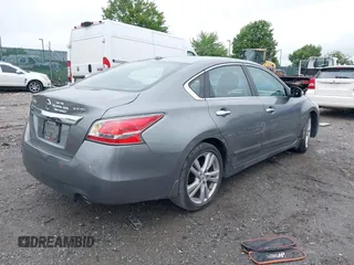 2015 Nissan Altima SL z VIN 1N4BL3AP8FC581581, wystawiony jako IAAI lot #42331651 z przebiegiem 65 846 mil mil oraz . Historia ofert i sprzedaży dostępna na DreamBid. Obrazek 4.