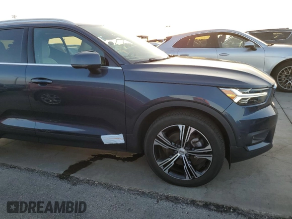 2022 Volvo XC40 Inscription with VIN YV4AC2HL4N2745980, listed as a Copart auction lot 74689834 with 27,858 mi miles and Salvage Title. Bid and sale history available at carsss.com. Image 13.