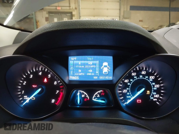 2014 Ford Escape SE with VIN 1FMCU9G9XEUD69423, listed as a IAAI auction lot 41908718 with 65,149 mi miles. Bid and sale history available at carsss.com. Image 7.