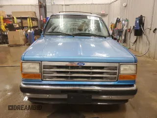 1992 Ford Explorer Eddie Bauer with VIN 1FMDU34X7NUB94682, listed as a Copart auction lot 44726775 with 46,626 mi miles and Clean title. Bid and sale history available at DreamBid. Image 5.