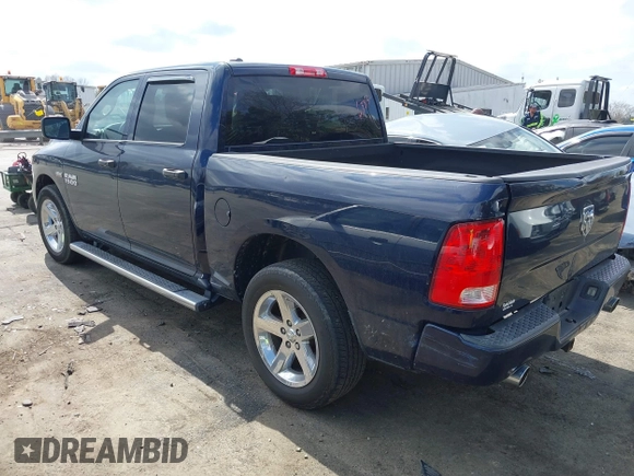 2014 Ram 1500 Express z VIN 1C6RR6KT0ES204081, wystawiony jako IAAI lot #41837967 z przebiegiem 169 256 mil mil oraz . Historia ofert i sprzedaży dostępna na DreamBid. Obrazek 3.