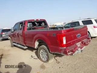 2017 Ford F-250 Lariat z VIN 1FT7W2B65HED25087, wystawiony jako IAAI lot #41728449 z przebiegiem 122 396 mil mil oraz . Historia ofert i sprzedaży dostępna na DreamBid. Obrazek 14.