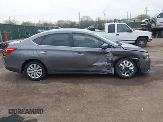 2018 Nissan Sentra S with VIN 3N1AB7AP6JY292878, listed as a IAAI auction lot 41924661 with 140,289 mi miles. Bid and sale history available at carsss.com. Image 13.