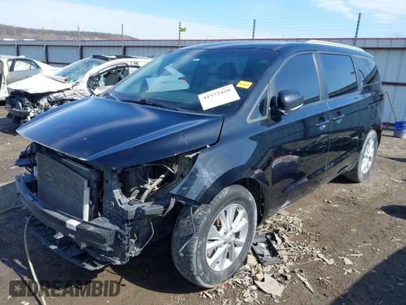 2017 Kia Sedona LX with VIN KNDMB5C17H6242614, listed as a IAAI auction lot 41572420 with 115,707 mi miles and . Bid and sale history available at carsss.com. Image 2.
