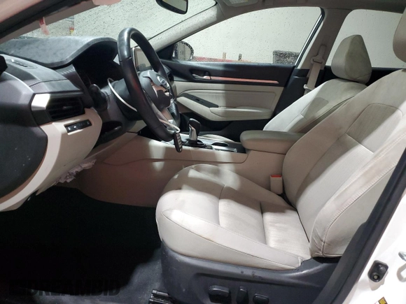 2019 Nissan Altima SV z VIN 1N4BL4DW5KC193503, wystawiony jako Copart lot #58120855 z przebiegiem 105 037 mil mil oraz Szkoda całkowita • Salvage title. Historia ofert i sprzedaży dostępna na DreamBid. Obrazek 7.