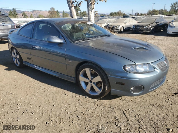 2005 Pontiac GTO with VIN 6G2VX12U45L462386, listed as a Copart auction lot 76197484 with 142,775 mi miles and Salvage Title. Bid and sale history available at carsss.com. Image 4.