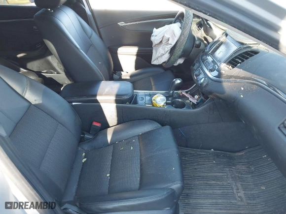 2018 Chevrolet Impala LT with VIN 1G1105S37JU137514, listed as a IAAI auction lot 40509241 with 81,488 mi miles. Bid and sale history available at carsss.com. Image 5.