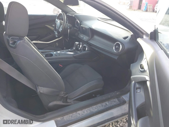 2018 Chevrolet Camaro 1LT with VIN 1G1FB3DX6J0126838, listed as a IAAI auction lot 41682004 with 65,957 mi miles. Bid and sale history available at carsss.com. Image 5.