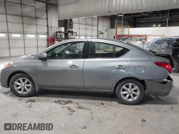 2014 Nissan Versa SV with VIN 3N1CN7AP0EL829246, listed as a IAAI auction lot 41351527 with 96,607 mi miles. Bid and sale history available at carsss.com. Image 15.