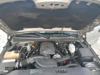 2005 Chevrolet Avalanche LS with VIN 3GNEC12Z95G253634, listed as a Copart auction lot 74323684 with 228,818 mi miles and Non Repairable. Bid and sale history available at carsss.com. Image 13.