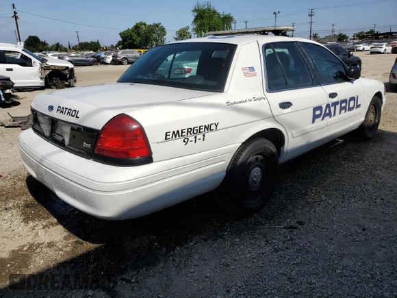 2011 Ford Police Interceptor z VIN 2FABP7BV7BX131779, wystawiony jako Copart lot #59364255 z przebiegiem 118 964 mil mil oraz Czysty tytuł • Clean title. Historia ofert i sprzedaży dostępna na DreamBid. Obrazek 3.