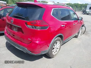 2017 Nissan Rogue SL with VIN JN8AT2MT1HW399073, listed as a IAAI auction lot 42533416 with 140,073 mi miles and . Bid and sale history available at DreamBid. Image 4.