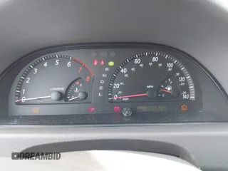 2004 Toyota Camry LE z VIN 4T1BE32K14U282508, wystawiony jako IAAI lot #41445997 z przebiegiem 205 826 mil mil oraz . Historia ofert i sprzedaży dostępna na DreamBid. Obrazek 7.
