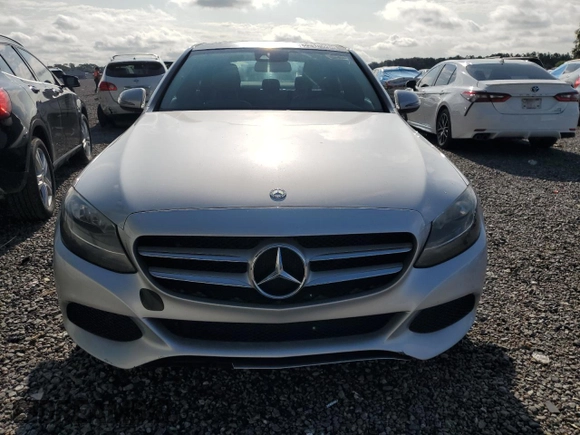 2017 Mercedes-Benz C 300 with VIN 55SWF4JB1HU192699, listed as a Copart auction lot 59310025 with Not provided miles and Clean title. Bid and sale history available at DreamBid. Image 5.