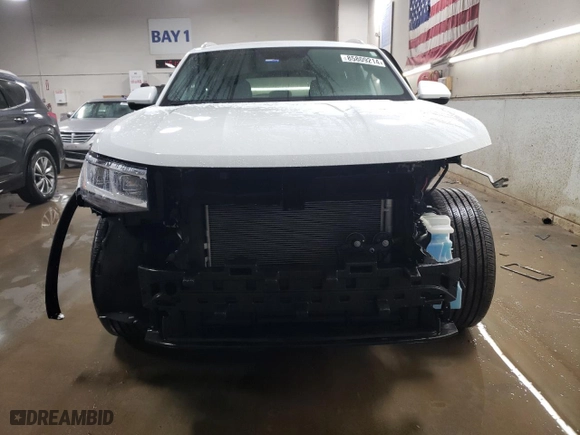 2023 Volkswagen Atlas Cross Sport 2.0T SE w/Technology with VIN 1V2KC2CA3PC228887, listed as a Copart auction lot 85809214 with 17,480 mi miles and Salvage Title. Bid and sale history available at carsss.com. Image 5.