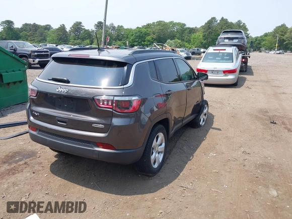 2019 Jeep Compass Altitude with VIN 3C4NJDBB1KT734970, listed as a IAAI auction lot 42483357 with 59,425 mi miles and . Bid and sale history available at DreamBid. Image 4.
