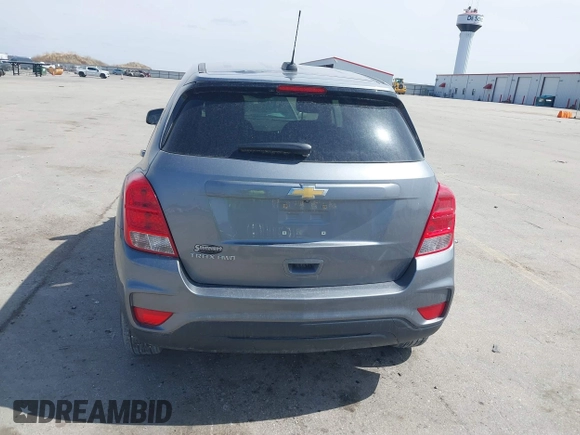 2020 Chevrolet Trax LS with VIN 3GNCJNSB6LL208534, listed as a IAAI auction lot 41923764 with 88,009 mi miles. Bid and sale history available at carsss.com. Image 17.