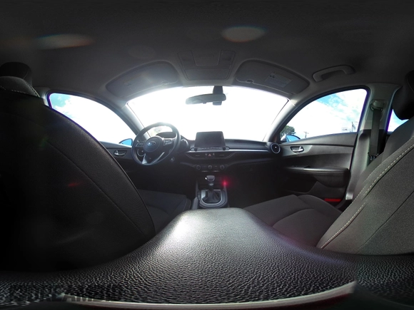 2021 Kia Forte LXS z VIN 3KPF24AD0ME290833, wystawiony jako IAAI lot #42218490 z przebiegiem 102 122 mil mil oraz . Historia ofert i sprzedaży dostępna na DreamBid. Obrazek 18.